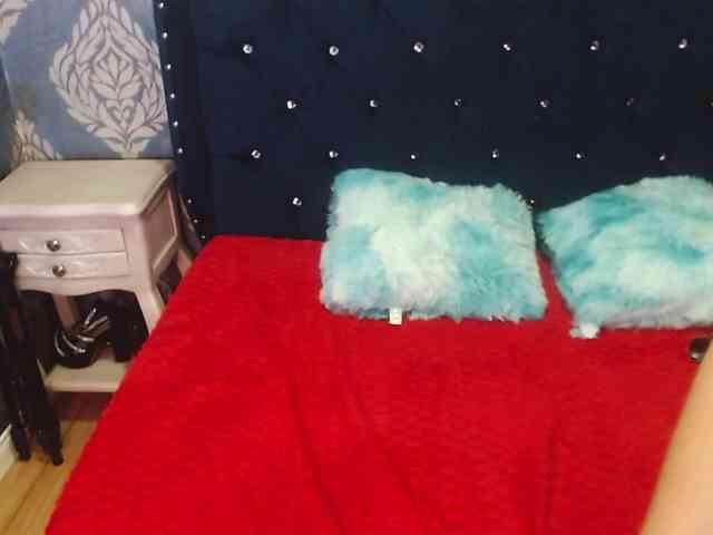 sofiacowperx webcam