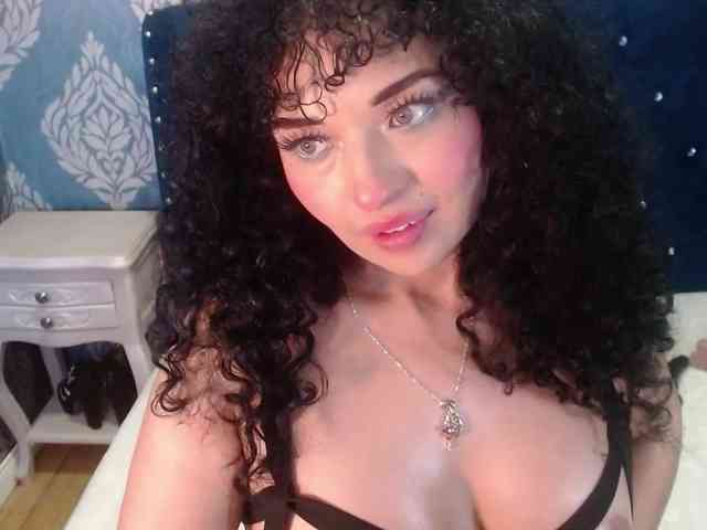 sofiacowperx