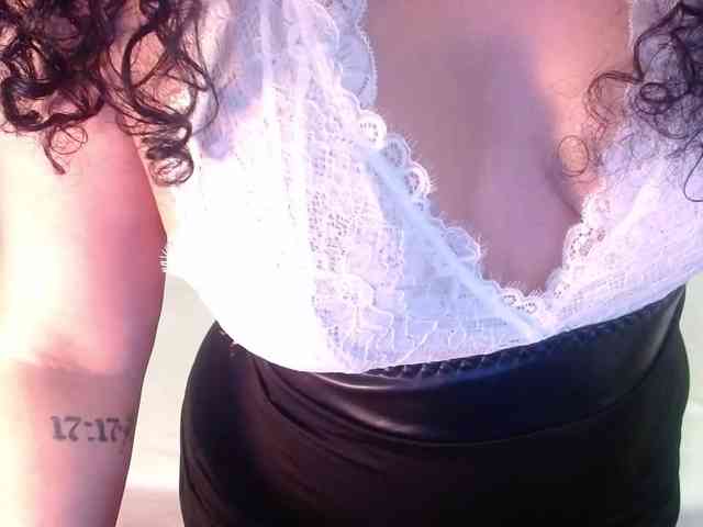 sofiacowperx