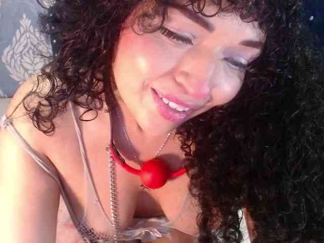sofiacowperx webcam