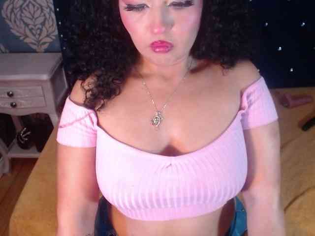 sofiaCowperx