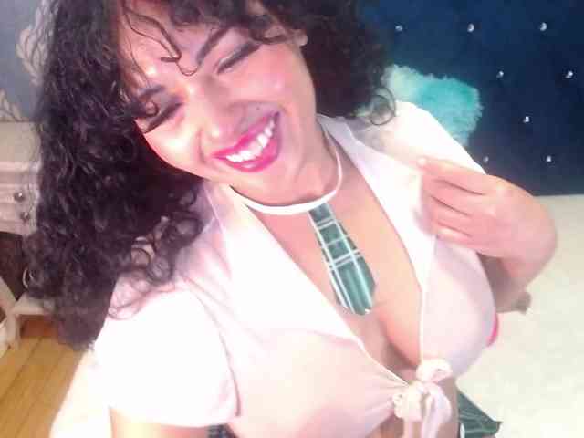 sofiaCowperx