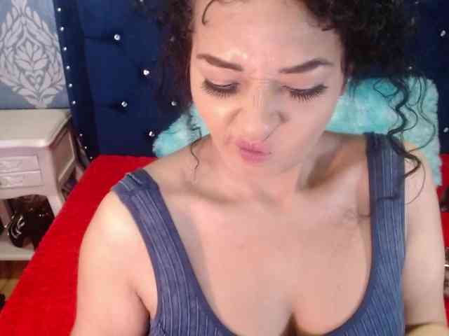 sofiacowperx webcam