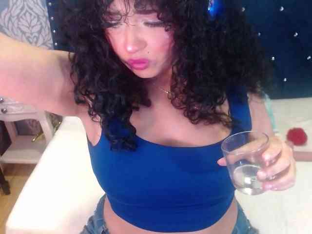 sofiacowperx webcam