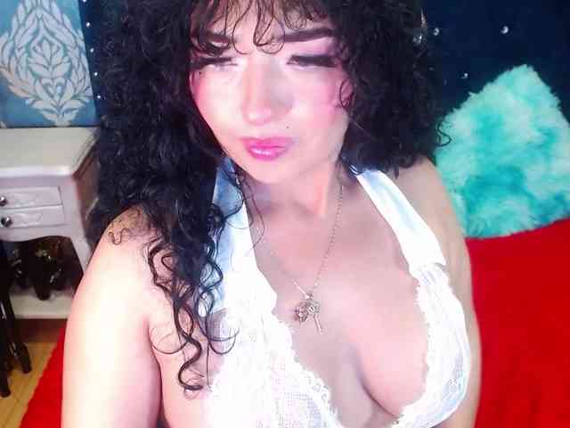 sofiacowperx webcam