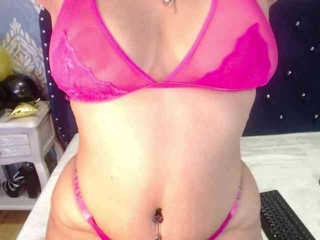 sofiacowperx webcam