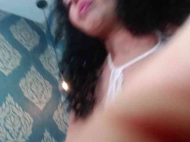 sofiacowperx webcam