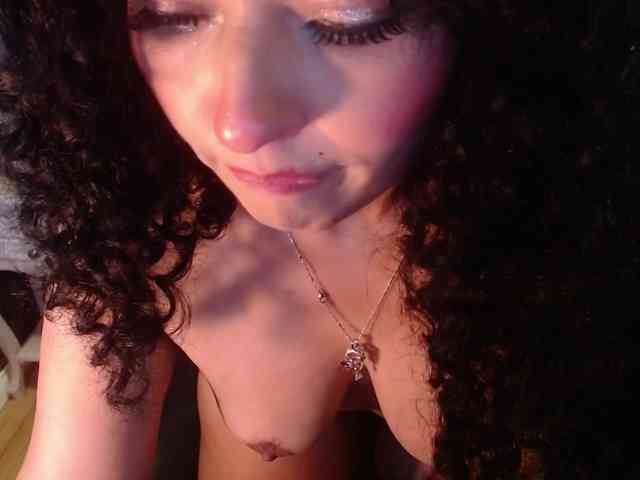 sofiacowperx webcam