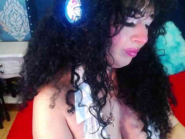 sofiacowperx webcam