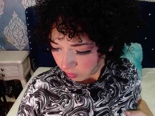 sofiaCowperx