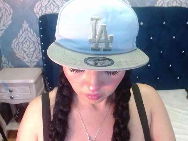 sofiacowperx webcam