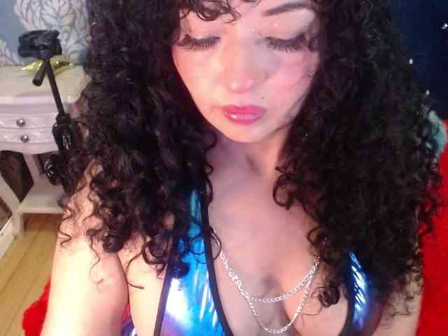 sofiacowperx webcam
