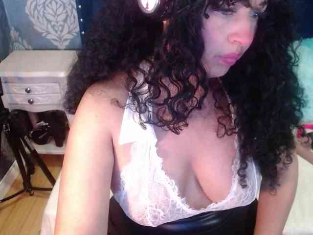 sofiacowperx webcam