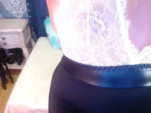 sofiacowperx webcam