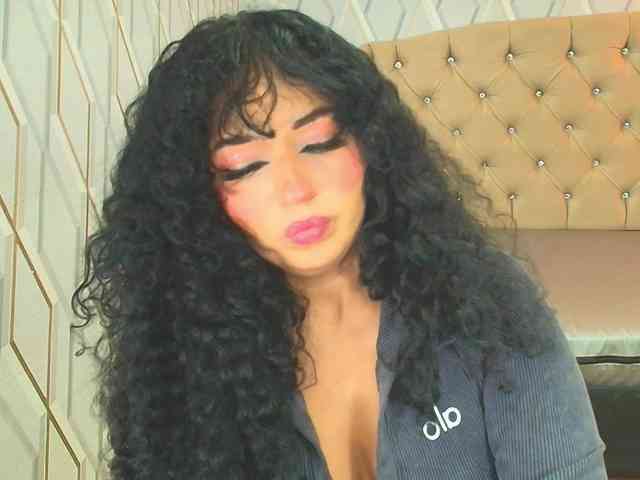 sofiacowperx webcam
