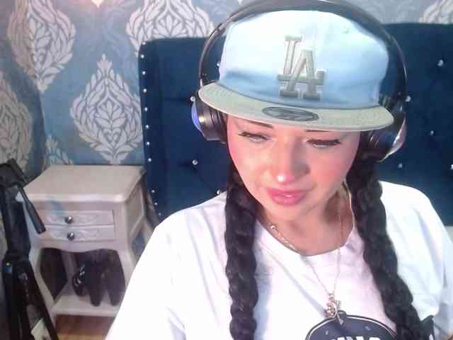 sofiacowperx