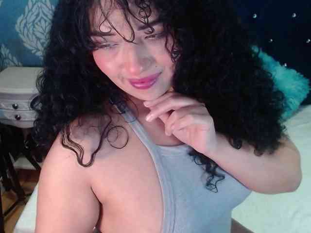 sofiacowperx webcam