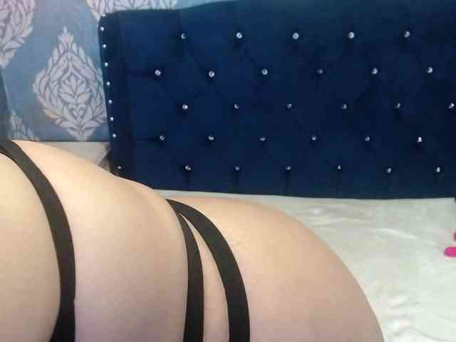 sofiacowperx webcam
