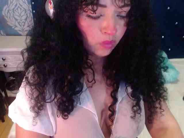 sofiacowperx webcam