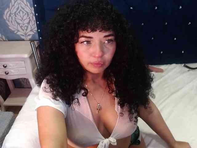 sofiacowperx webcam
