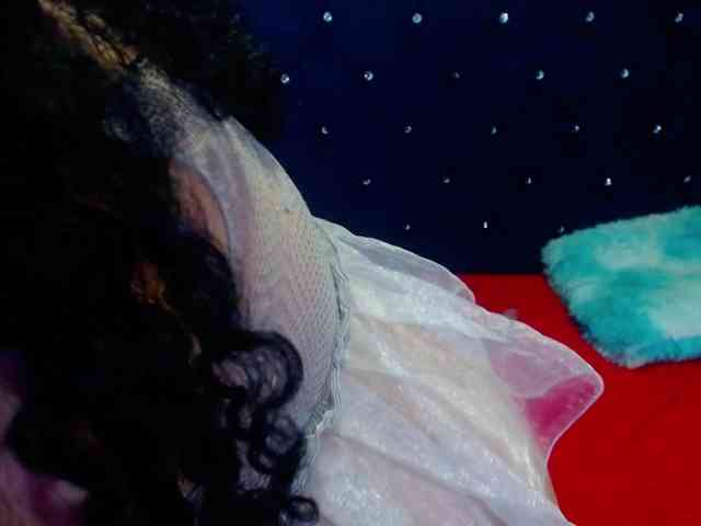 sofiacowperx webcam