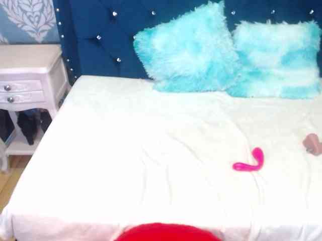 sofiacowperx webcam