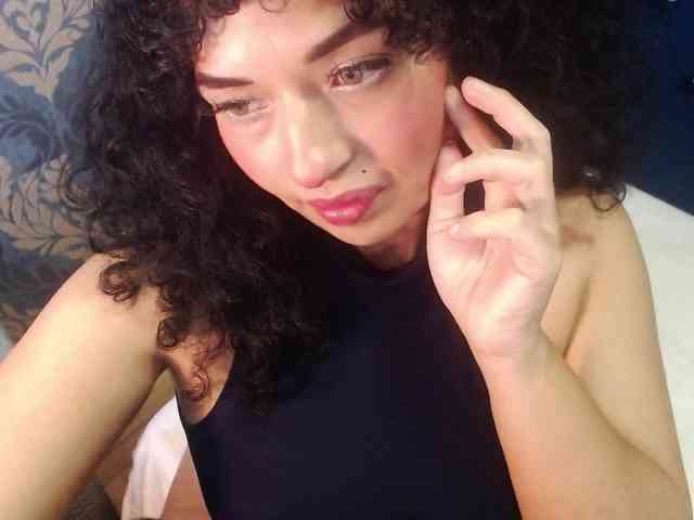 sofiacowperx webcam