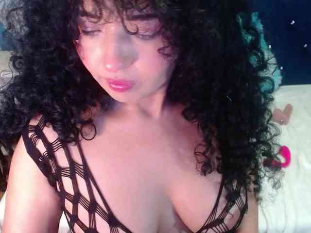 sofiacowperx webcam
