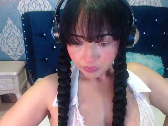 sofiaCowperx