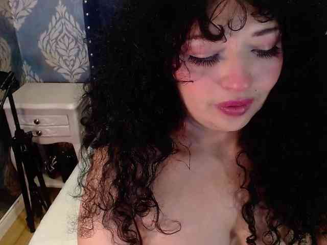 sofiaCowperx