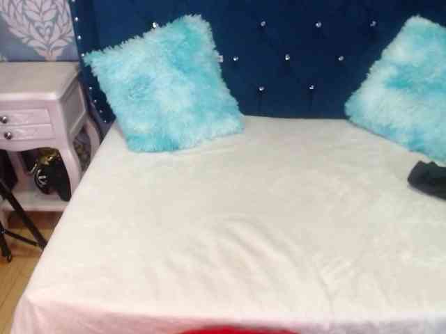 sofiacowperx webcam