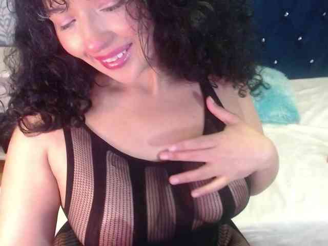 sofiacowperx webcam