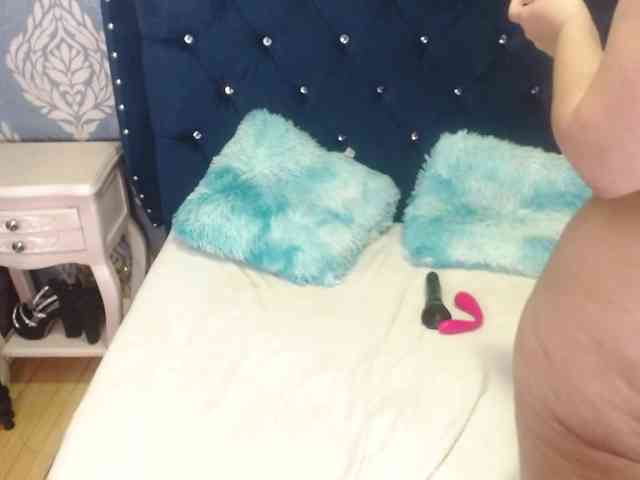 sofiacowperx webcam
