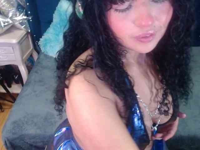 sofiaCowperx