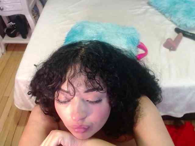 sofiacowperx webcam