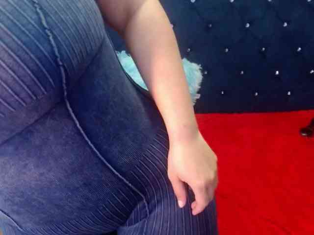 sofiacowperx webcam