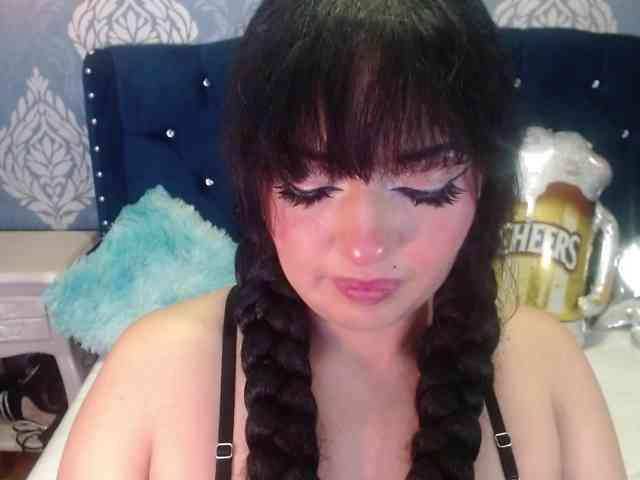 sofiacowperx