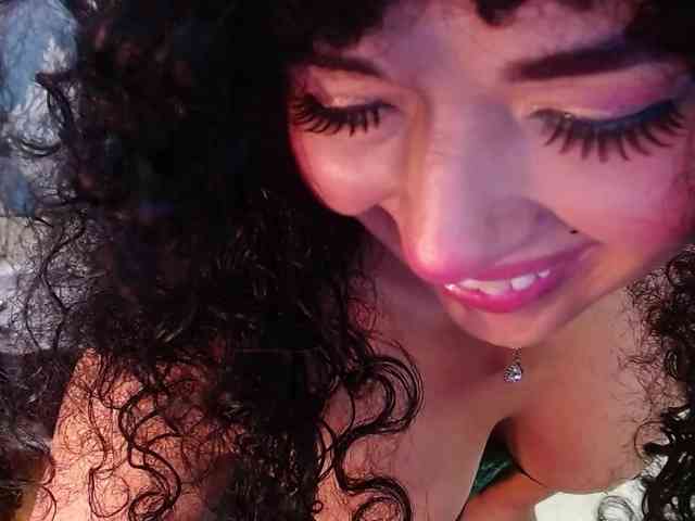 sofiacowperx webcam