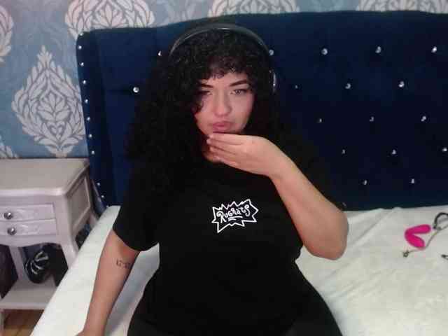 sofiacowperx webcam