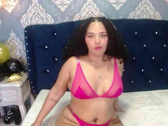sofiacowperx webcam