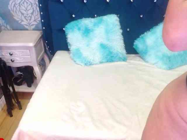 sofiacowperx webcam