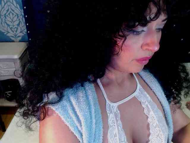 sofiacowperx webcam