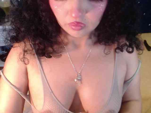 sofiacowperx webcam