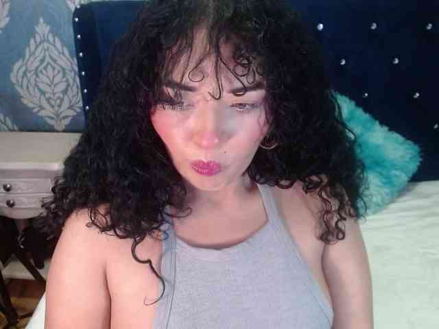 sofiacowperx webcam