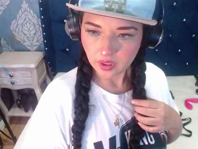 sofiacowperx