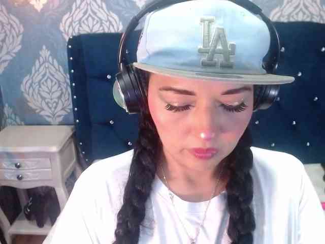 sofiacowperx
