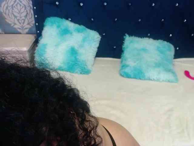 sofiacowperx webcam