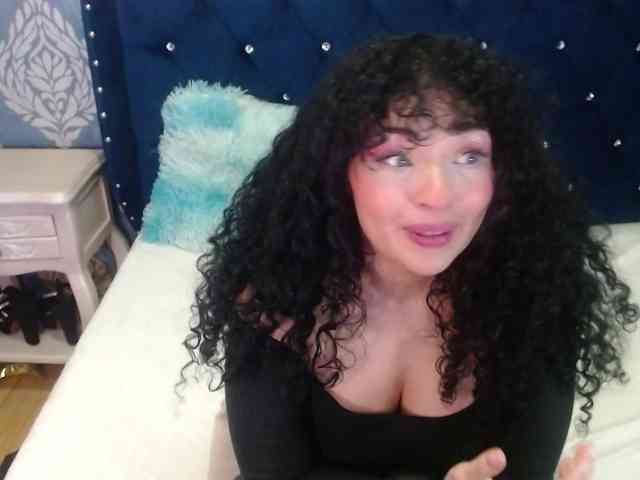 sofiaCowperx