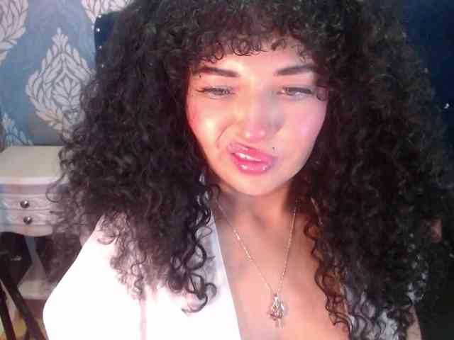 sofiaCowperx