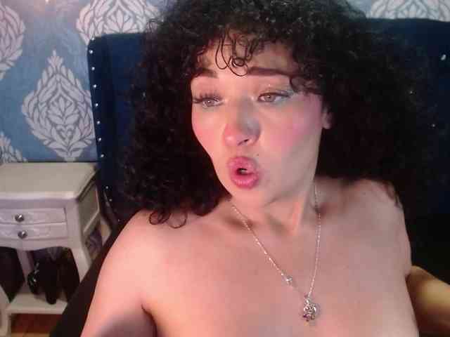 sofiacowperx webcam